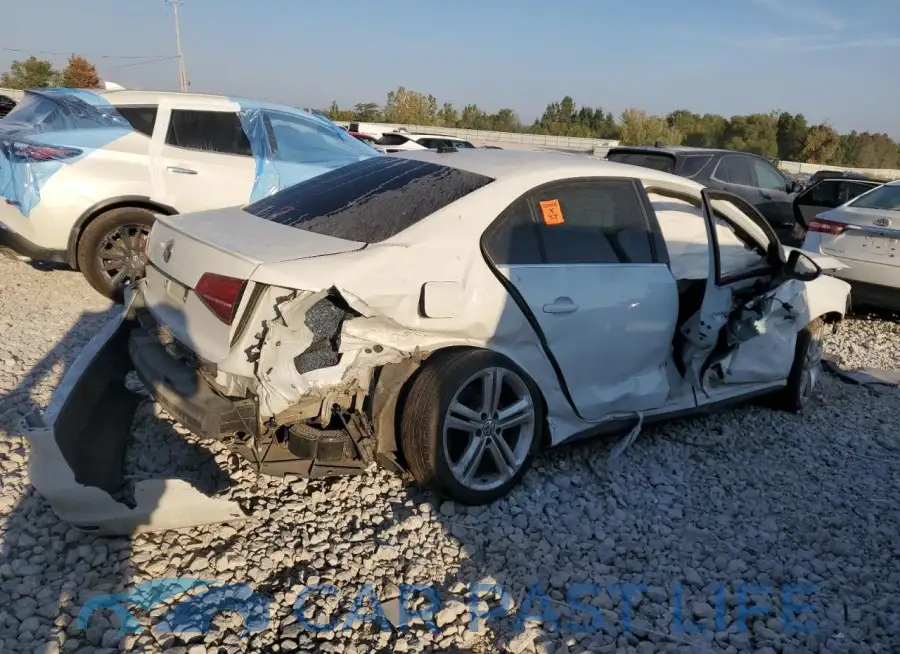 3VW5T7AJ6FM335697# 3