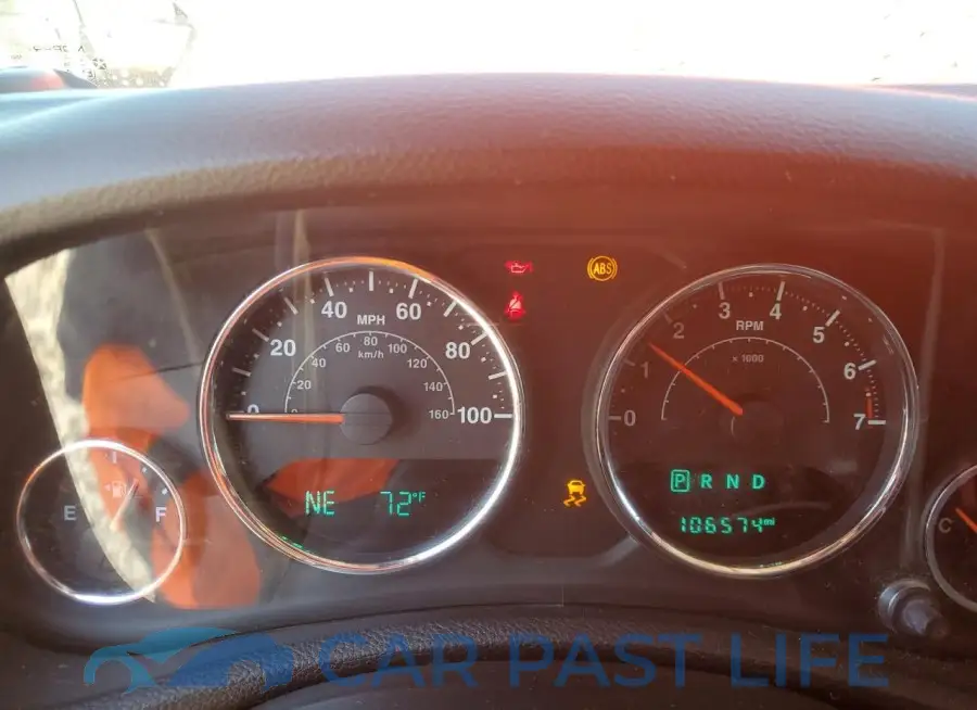 1C4BJWCG1FL702255# 9