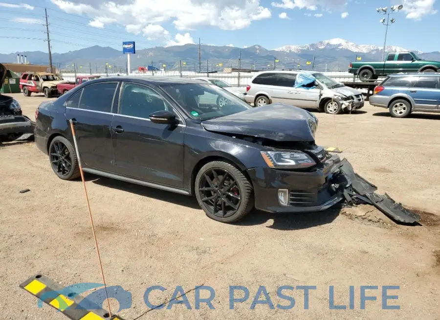 3VW5S7AJ0FM230771# 4
