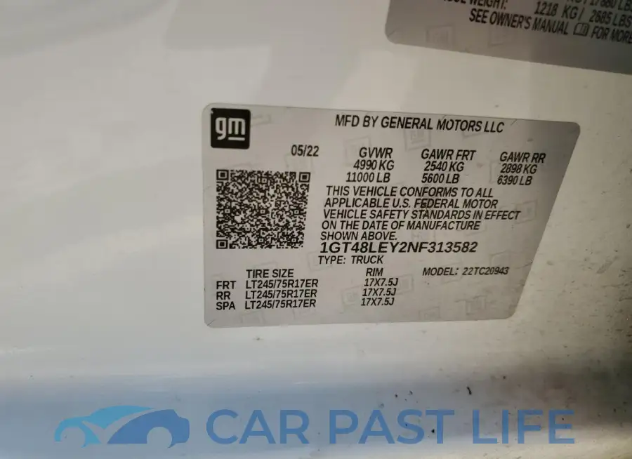 1GT48LEY2NF313582# 12