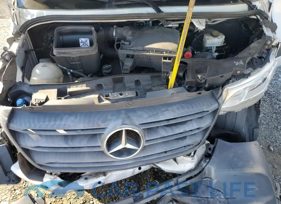 WD4PF1CDXKP154152# 12