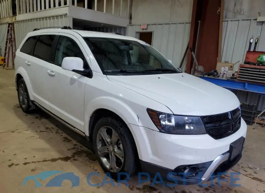 3C4PDCGG7GT108202# 4