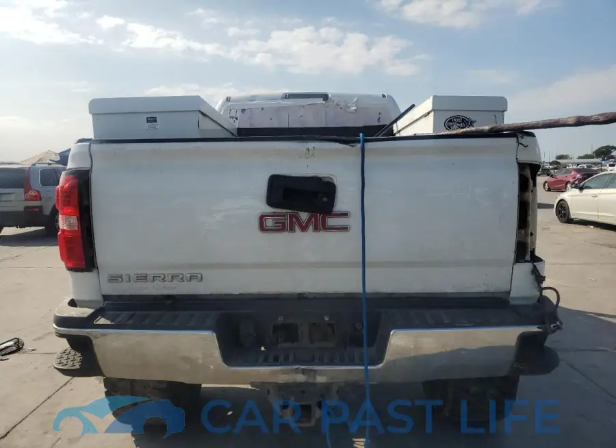 1GT12RE8XGF132594# 6