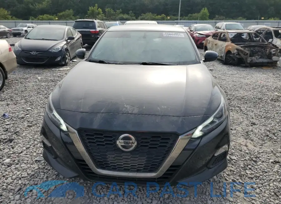 1N4BL4CV5KC200670# 5