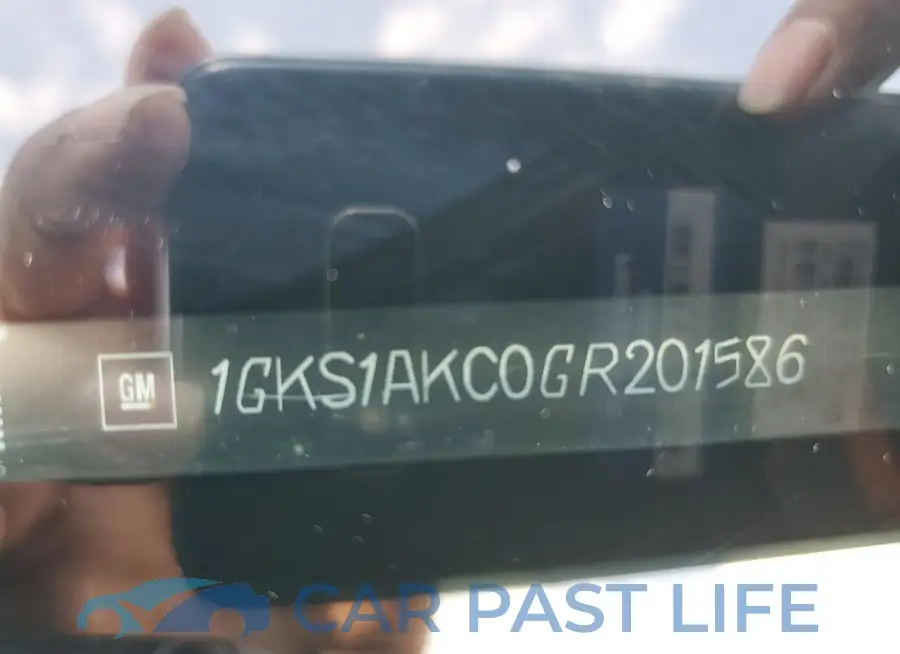 1GKS1AKC0GR201586# 13