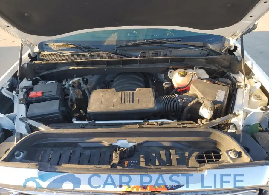 3GTU9DED2KG220166# 11