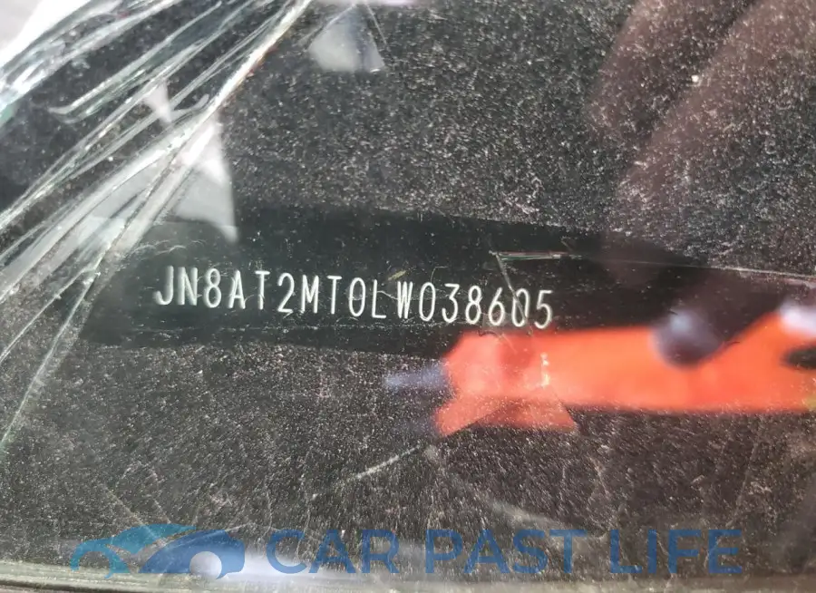 JN8AT2MT0LW038605# 13