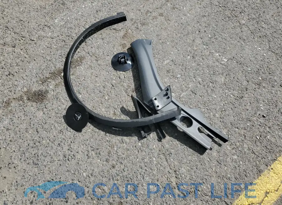 7SAXCAE56PF400773# 12