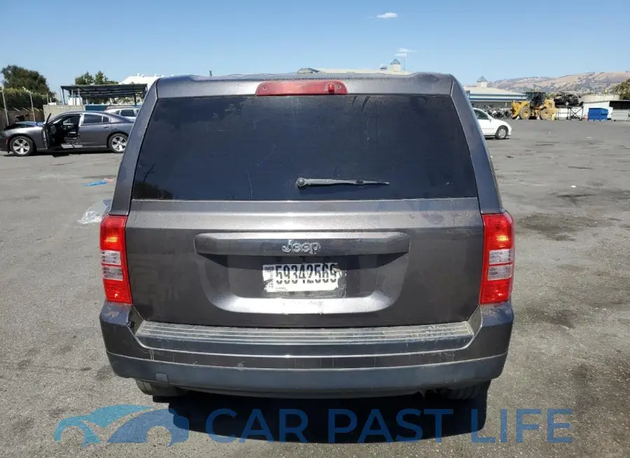 1C4NJPBA9HD115962# 6