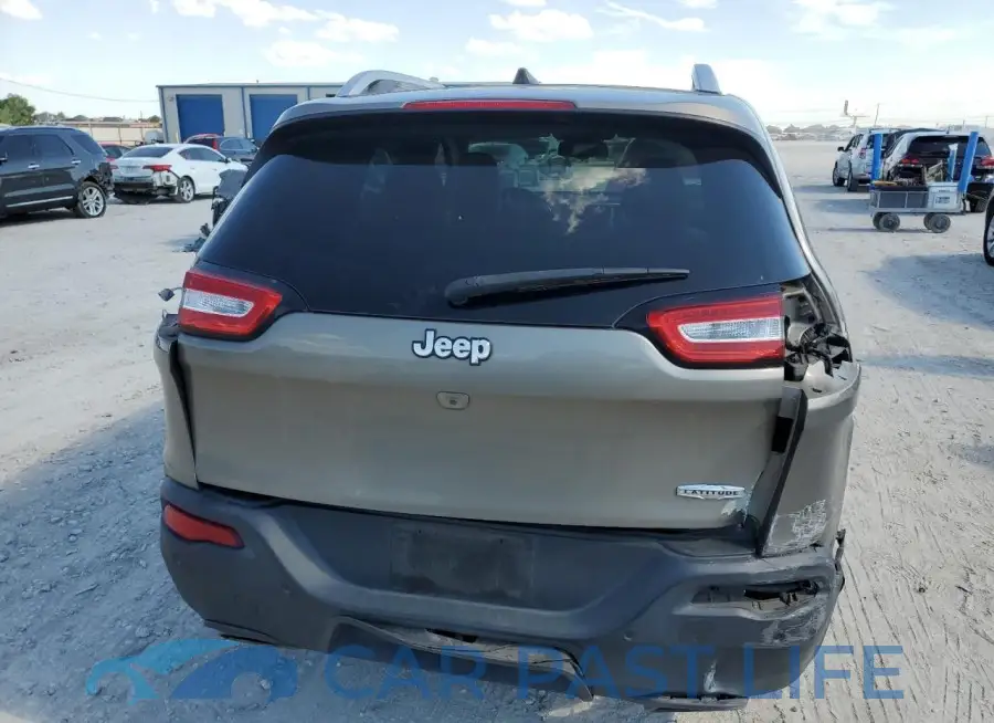 1C4PJLCS5HW559028# 6