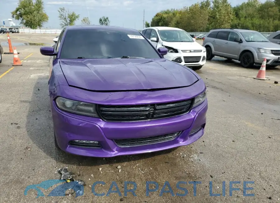 2C3CDXHG8GH215261# 5