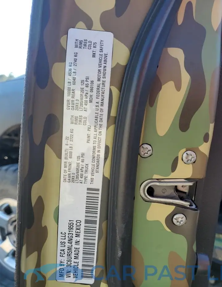 3C6UR5ML4NG319551# 12