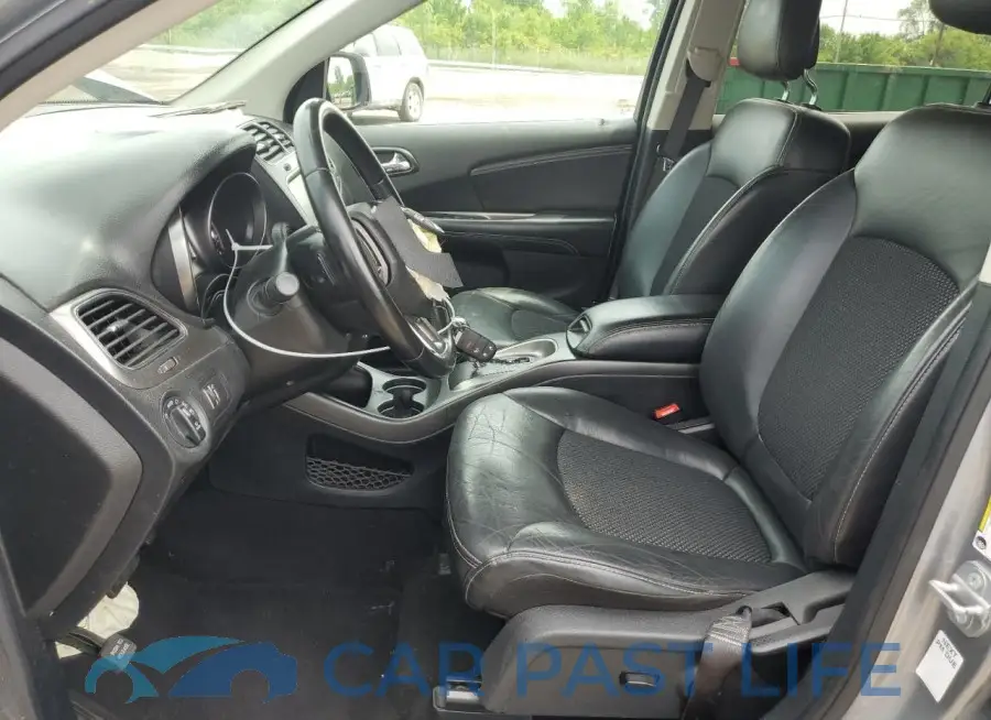 3C4PDCGB0LT265701# 7