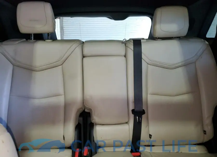 1GYKNCRS7JZ152204# 10