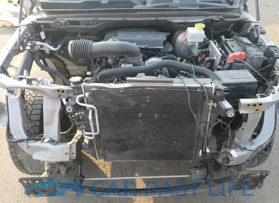 1C6SRFJT9KN517837# 11