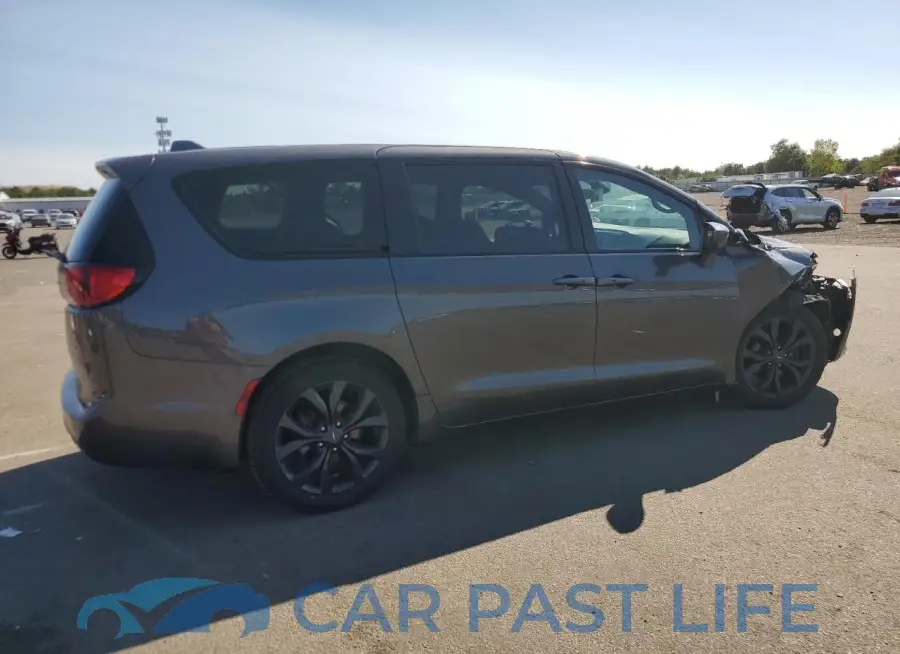 2C4RC1FGXLR149440# 3