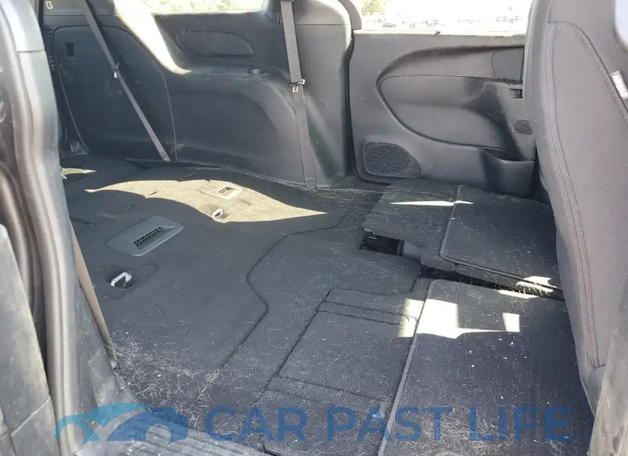 2C4RC1FGXLR149440# 11