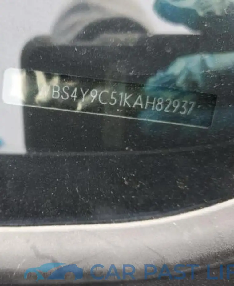 WBS4Y9C51KAH82937# 10