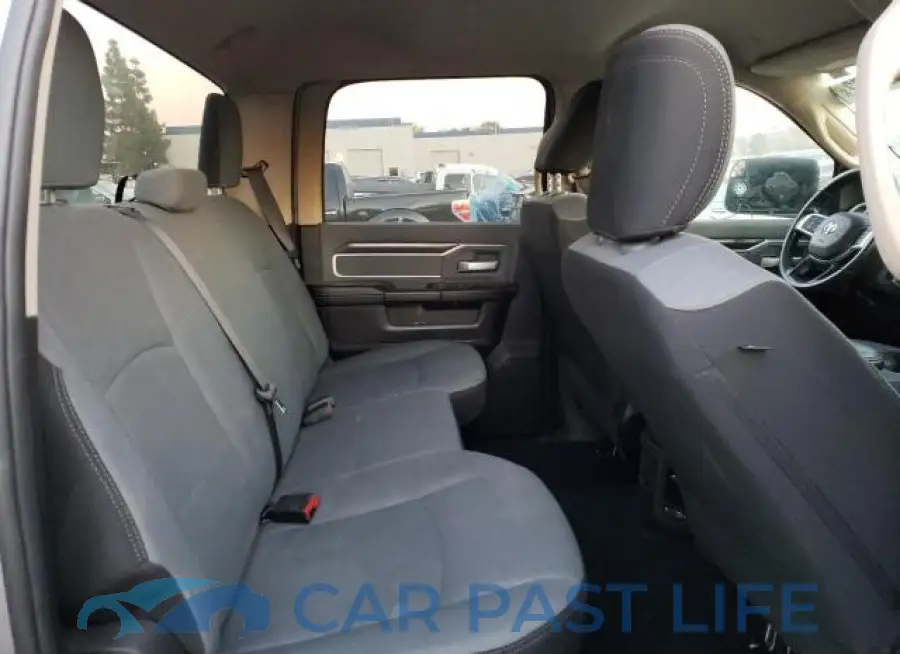 3C6UR5JL0LG159962# 10