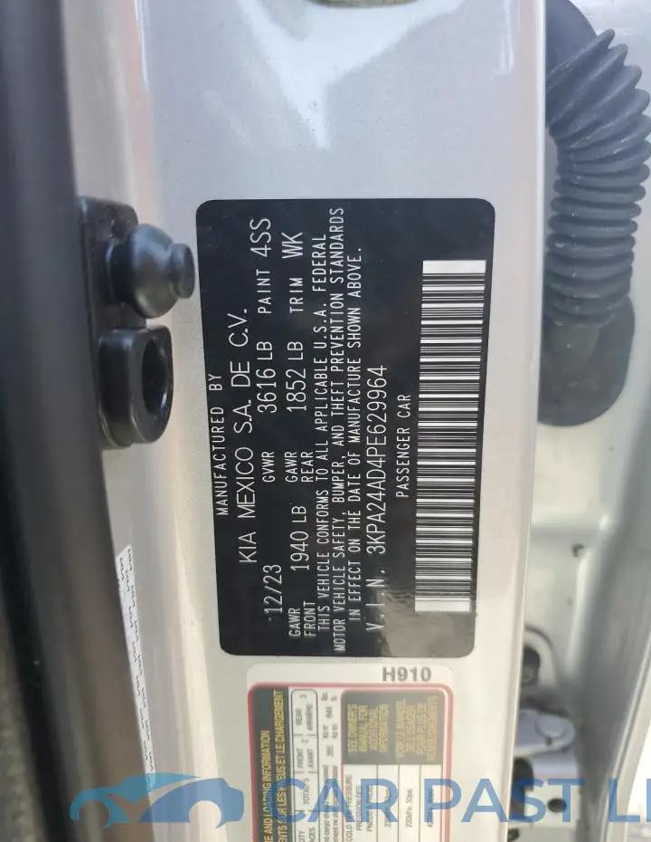 3KPA24AD4PE629964# 13