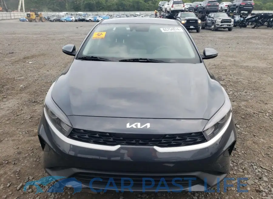 3KPF24AD1PE687391# 5