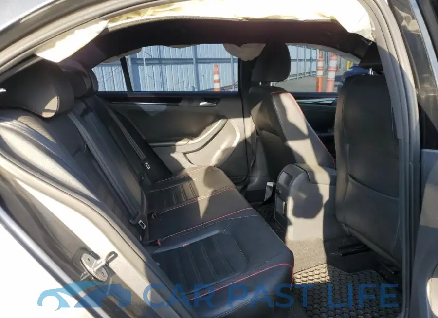 3VW5T7AJ5FM306613# 10