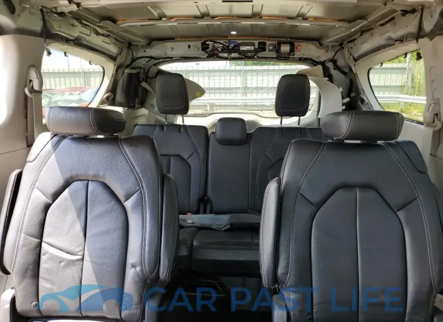 2C4RC1BG2NR160845# 10