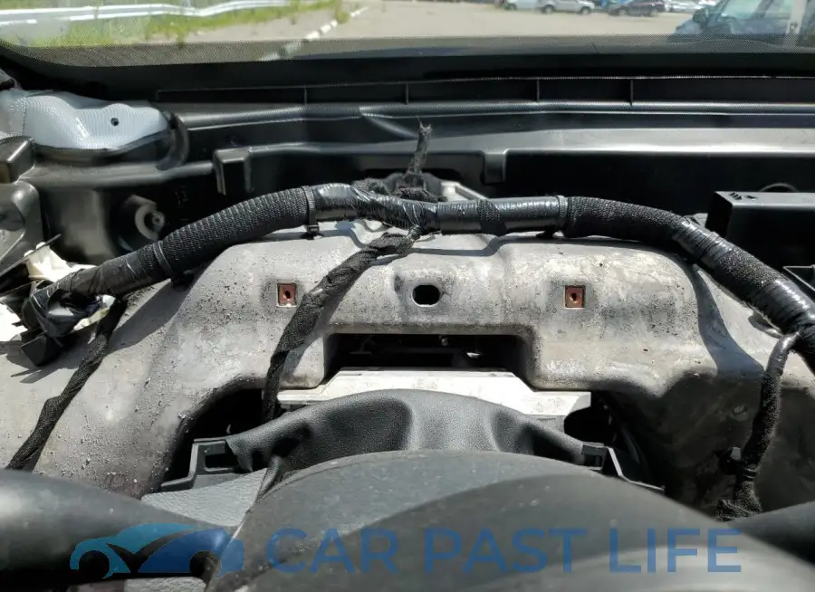 2C4RC1BG2NR160845# 9