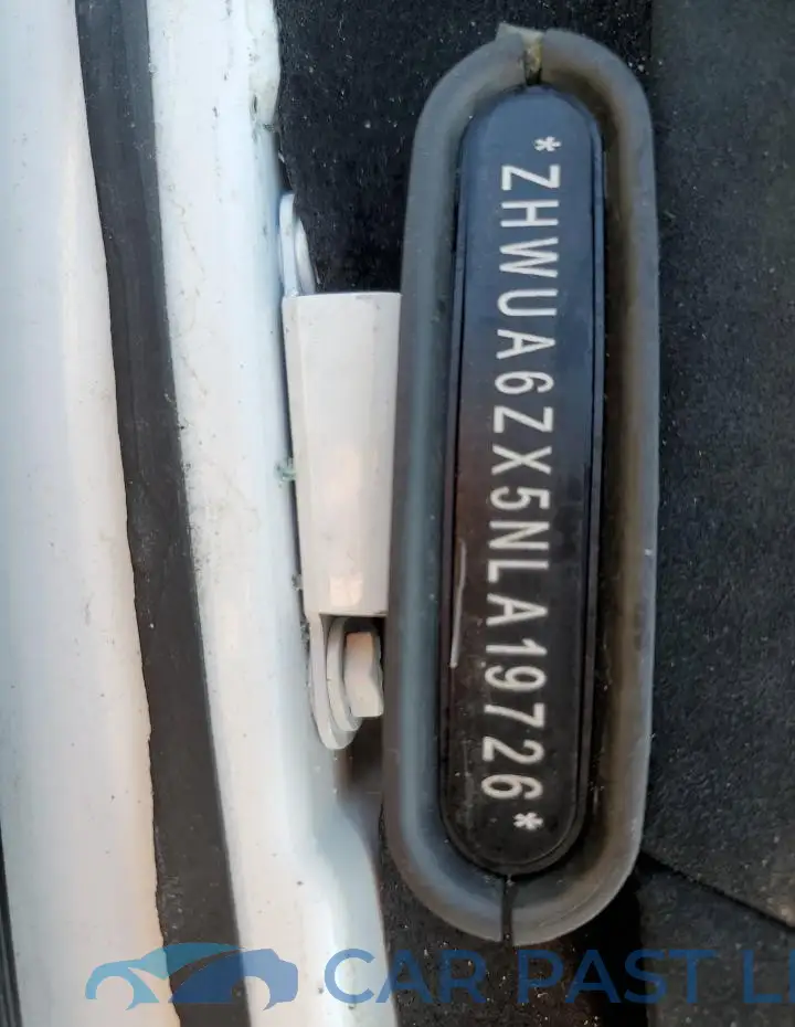ZHWUA6ZX5NLA19726# 12