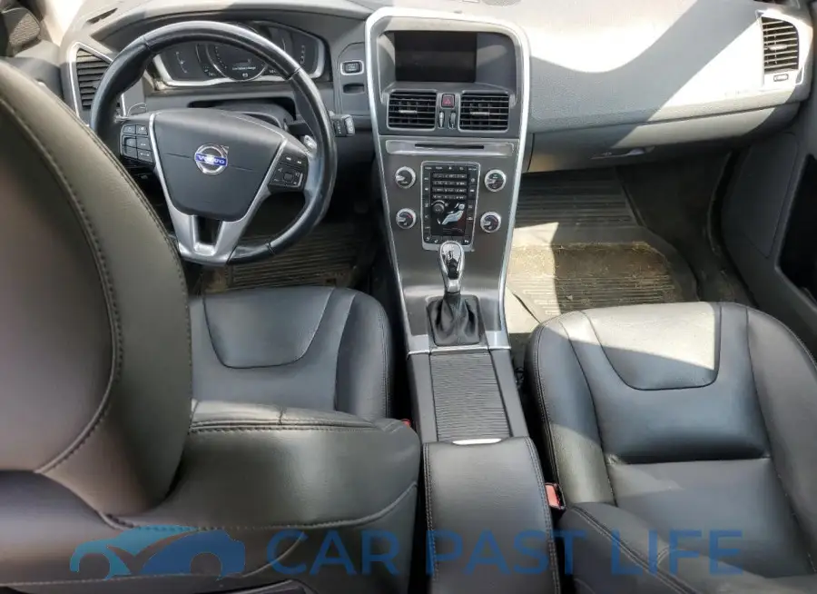 YV4902RM4F2706696# 8
