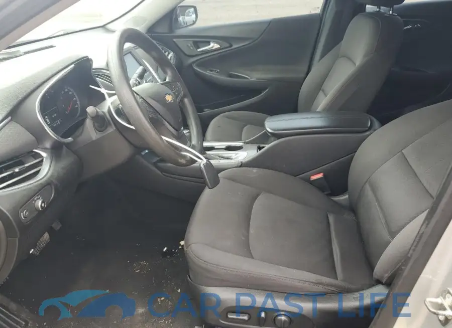 1G1ZD5ST9JF145321# 7
