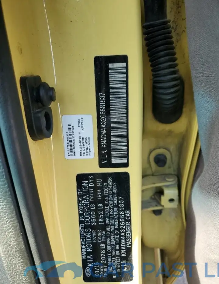 KNADM4A32G6681837# 12