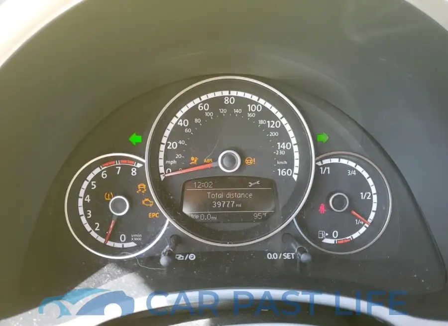 3VW517AT9FM810539# 9