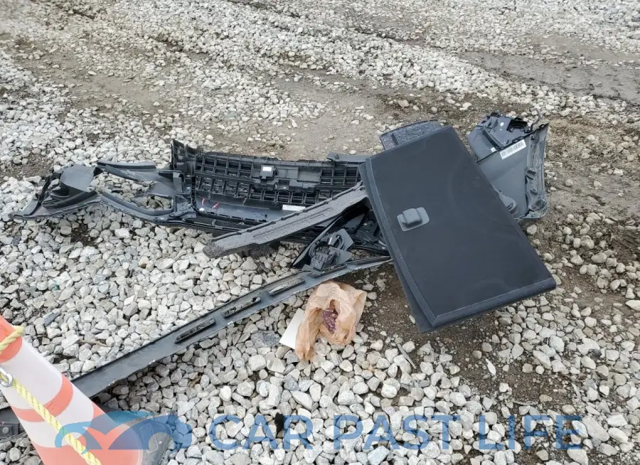 WA1C2AFP7GA142720# 13