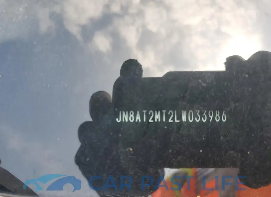 JN8AT2MT2LW033986# 13
