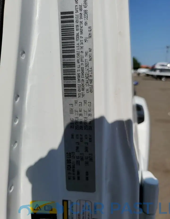 1C4HJXEG1LW196577# 12