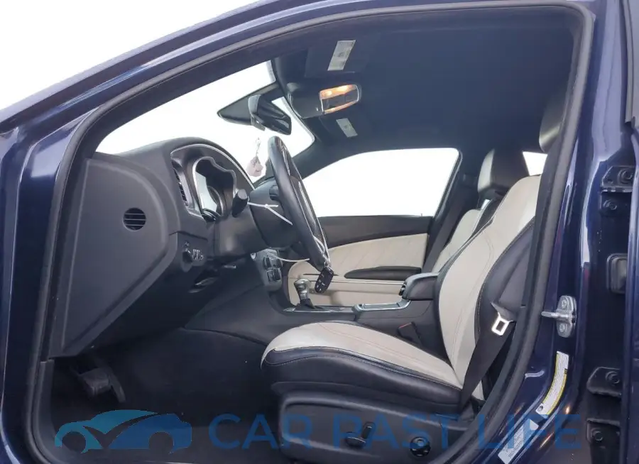 2C3CDXJG1FH762882# 7