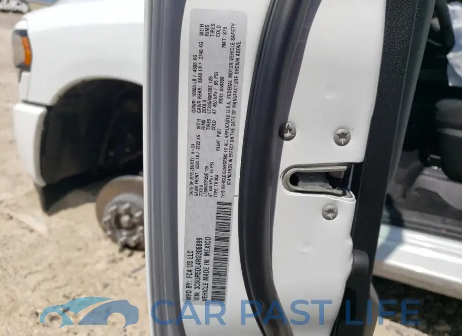 3C6UR5DL4RG306899# 12