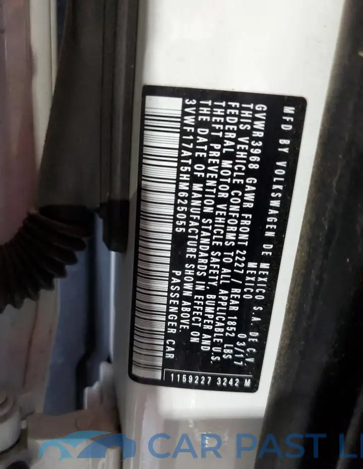 3VWF17AT5HM625055# 12