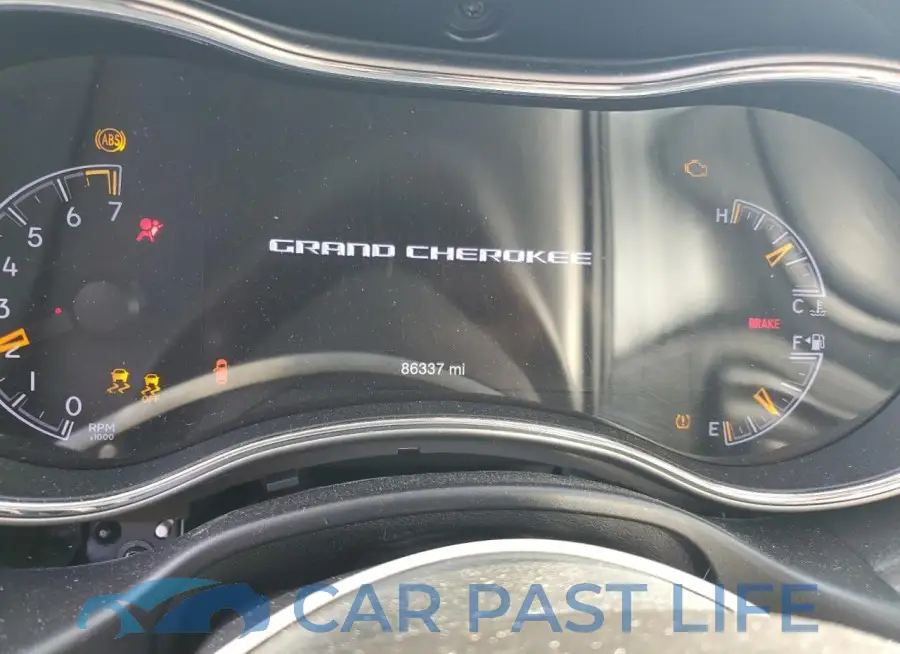 1C4RJFBG8HC807992# 9