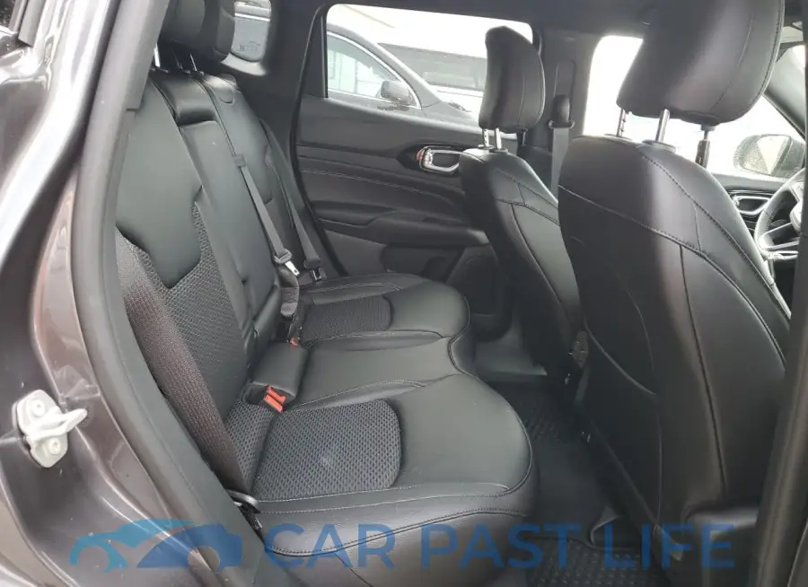 3C4NJDBN1RT135801# 11
