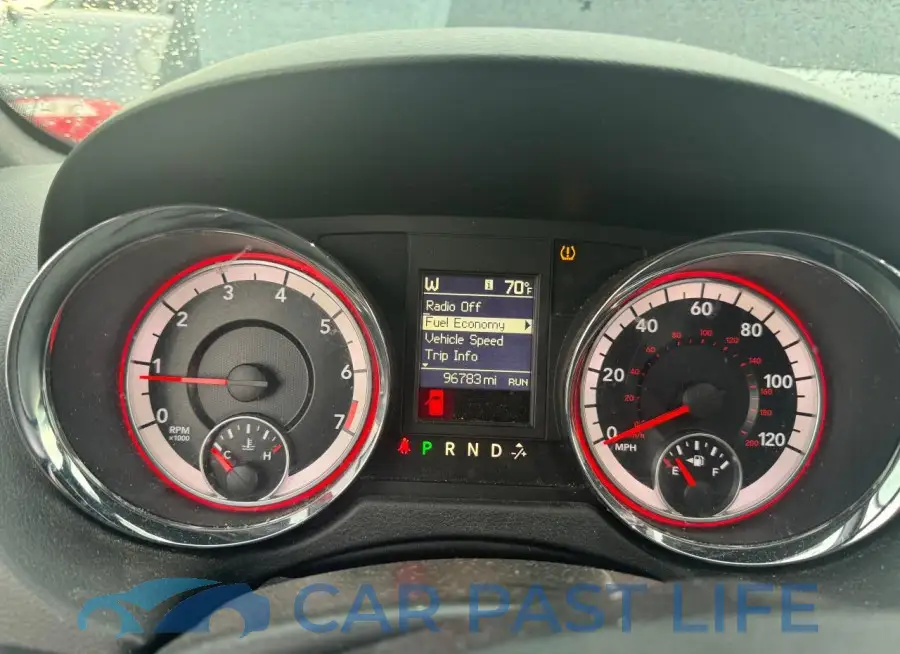 2C4RDGEGXKR618090# 9