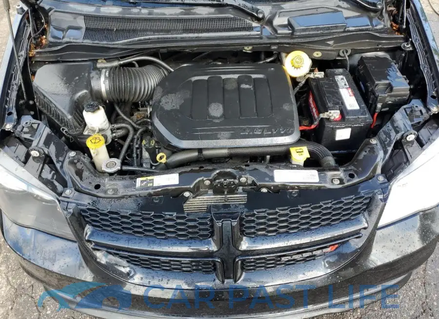 2C4RDGEGXKR618090# 12