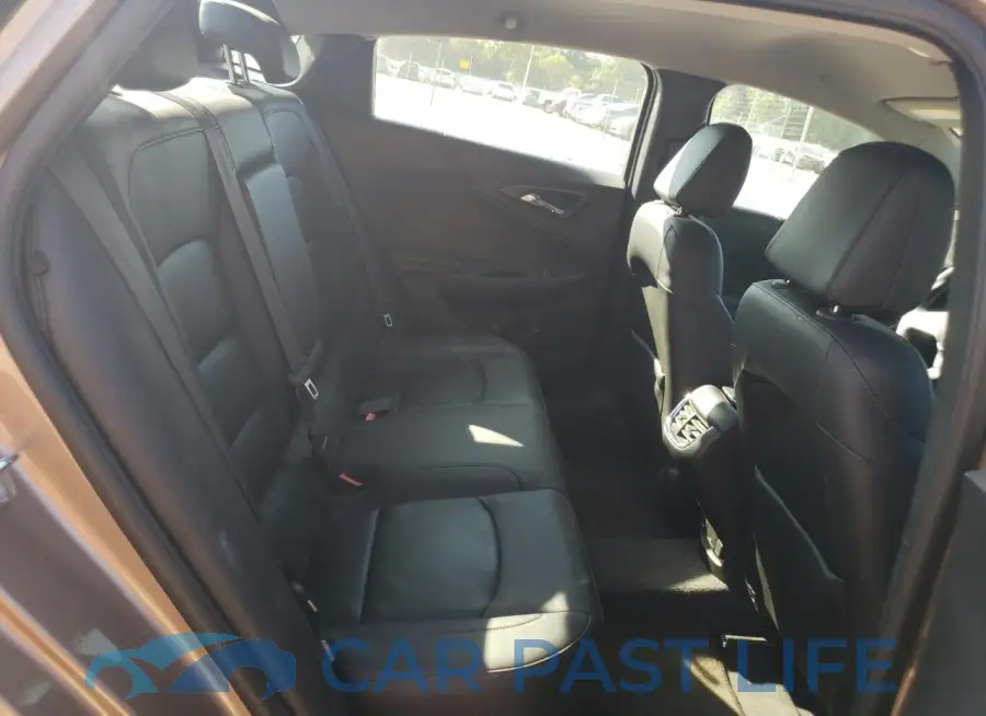 1G1ZD5ST5JF228860# 10