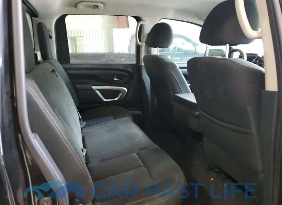 1N6AA1EK5JN503154# 10
