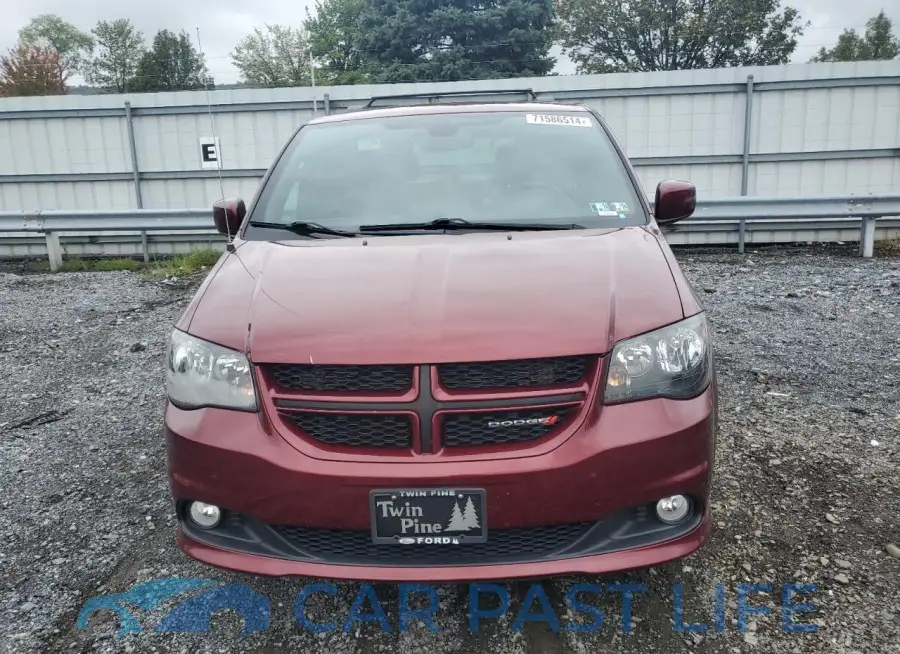 2C4RDGEG7JR276600# 5