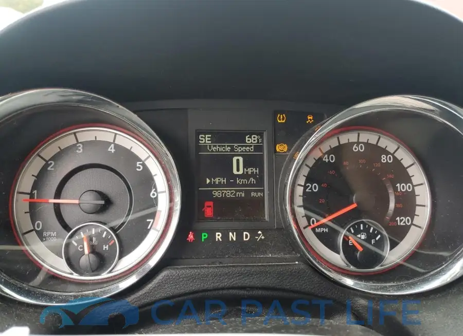 2C4RDGEG7JR276600# 9