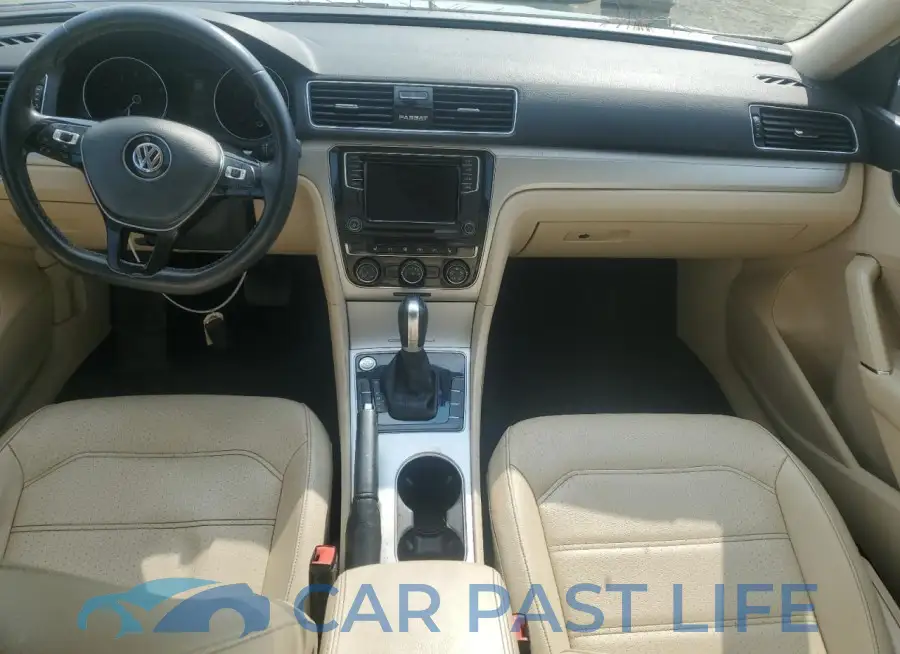 1VWLA7A33KC004182# 8