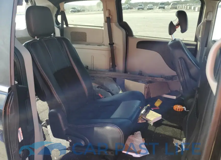 2C4RDGCG4JR178871# 11