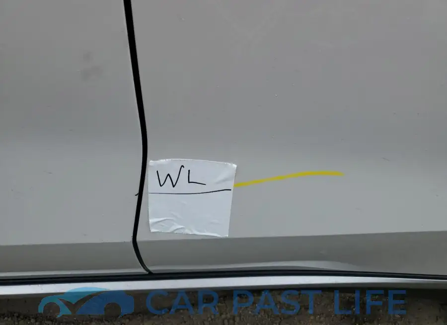 5UXCR6C53KLL11399# 13